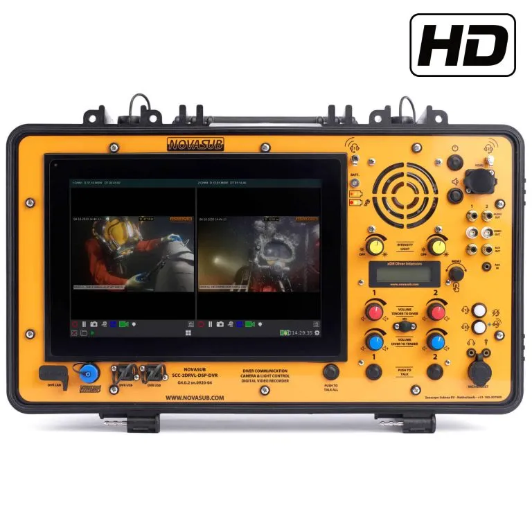 TRITON-C2-Portable-diver-radio-and-HD-video-recorder-front-768x768.webp